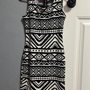 zip up back dress